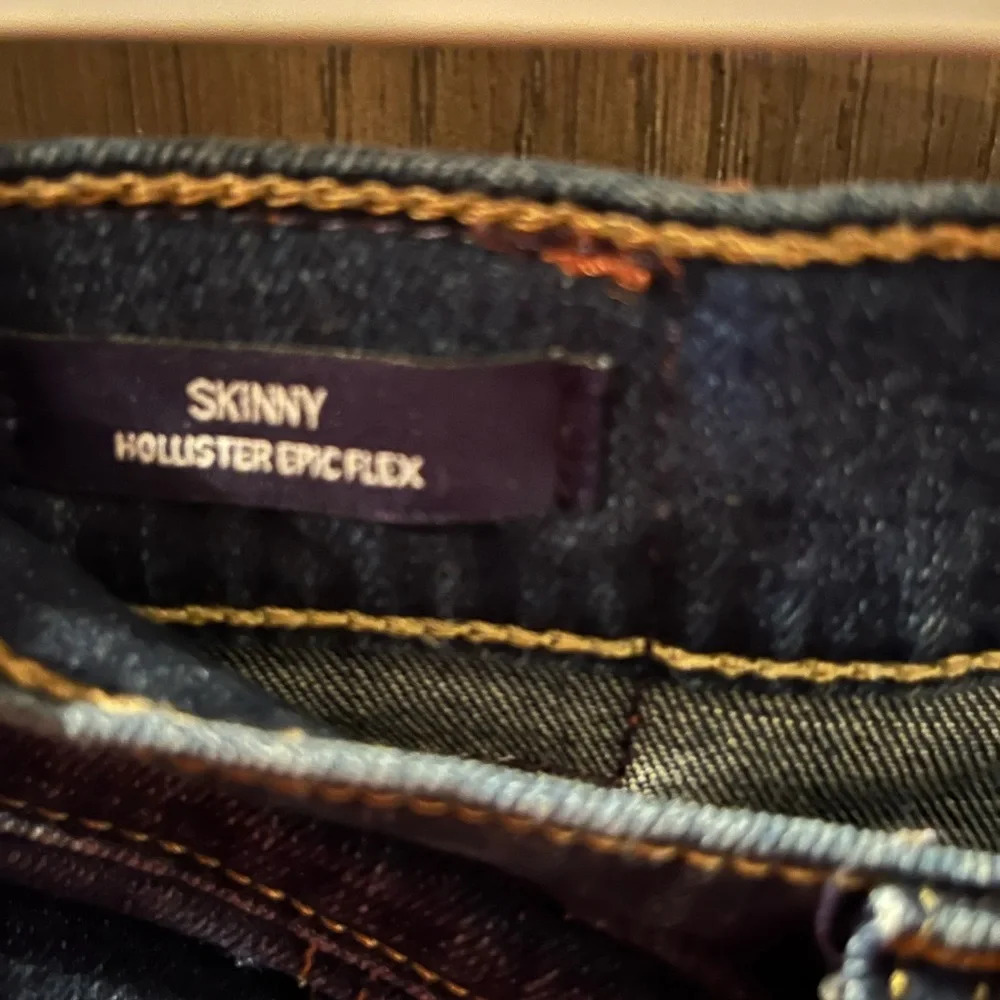 Hollister Indigo Denim Jeans - Picture 4 of 5